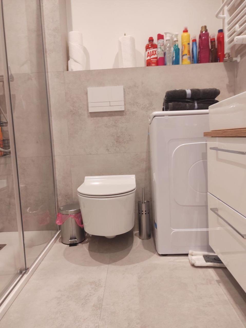 Totu Today-Plac Wolnosci 6 Apartamenty, Faktura Vat, Self Check-In Poznan Bagian luar foto