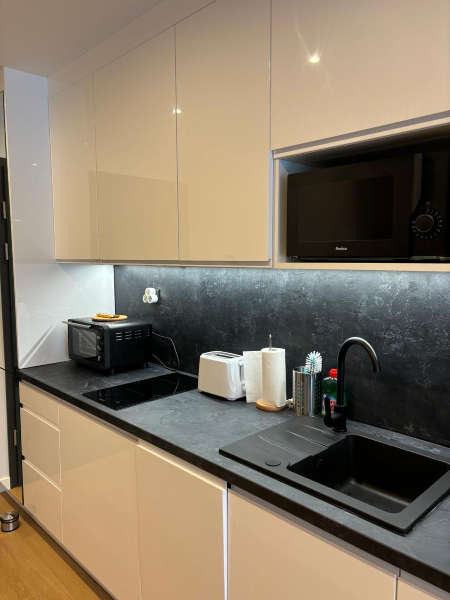Totu Today-Plac Wolnosci 6 Apartamenty, Faktura Vat, Self Check-In Poznan Bagian luar foto